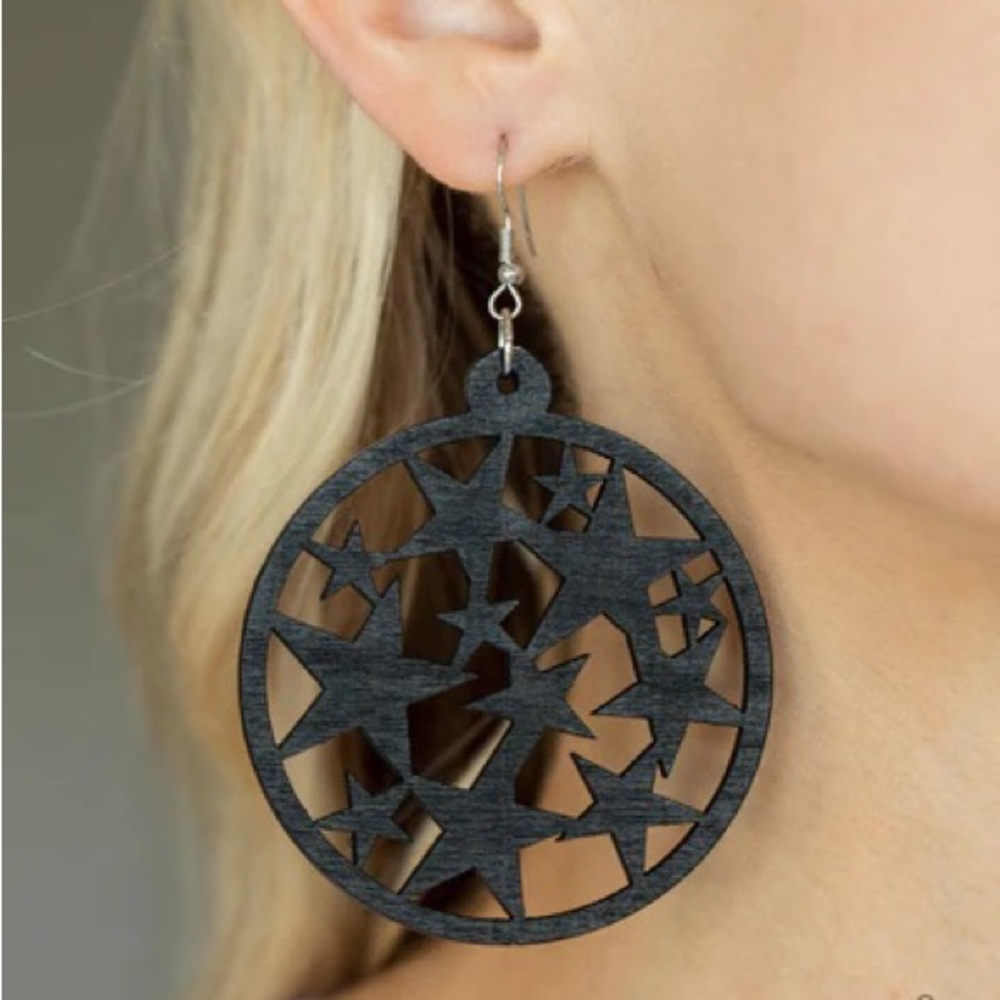 Black WOODEN STAR Earrings - Picture 2 of 2